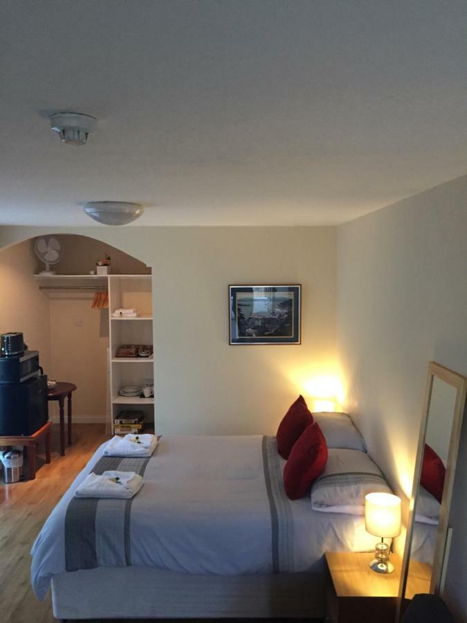 Soroba House Hotel Оубън Екстериор снимка